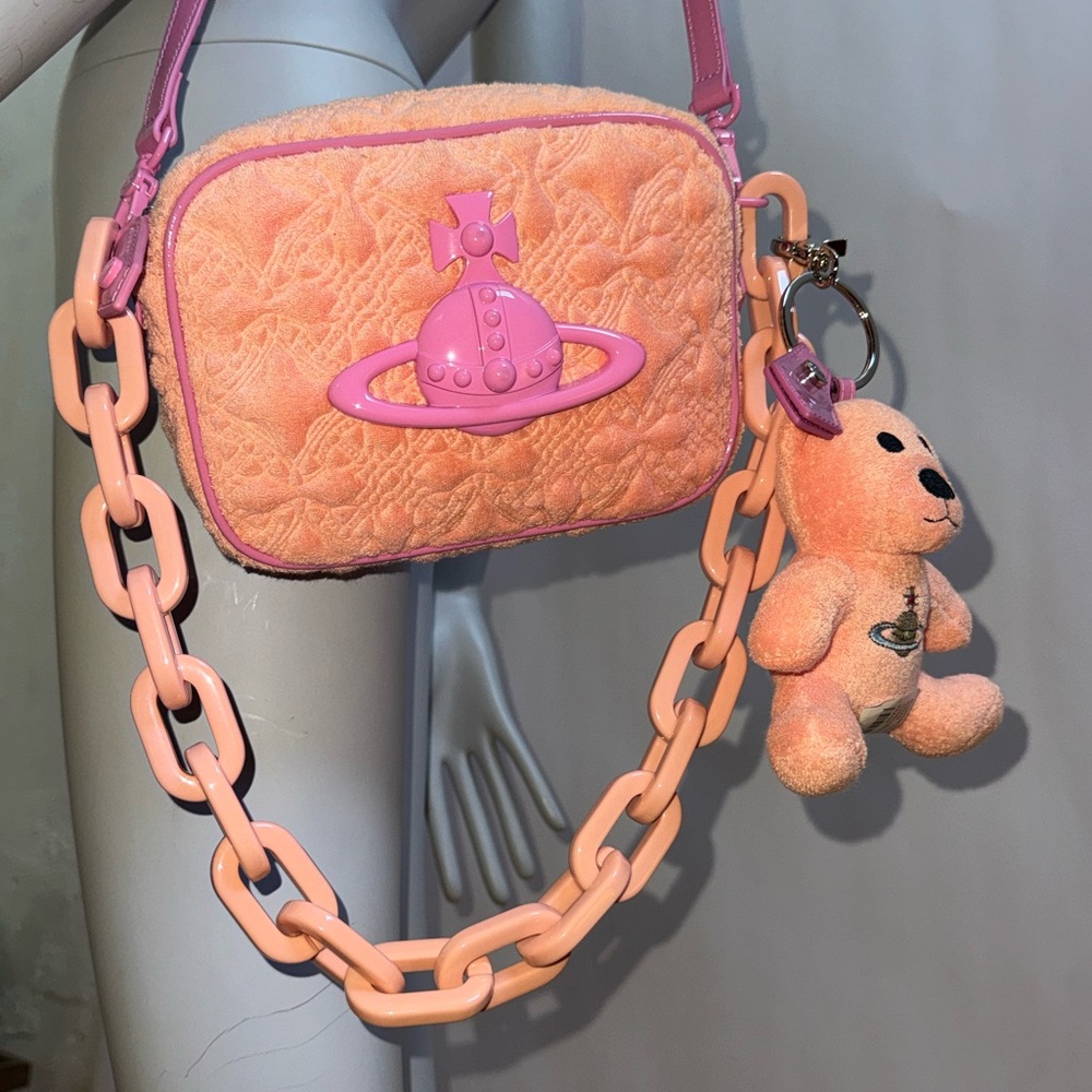 NWT RARE Vivienne Westwood Marianna Camera Bag + Teddy Keyring Peach SS24